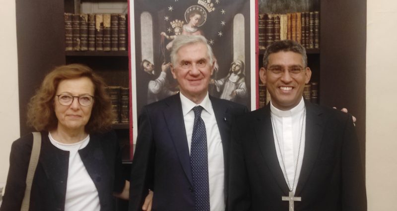Ambassador meets with the Auxiliary Bishop of the Archdiocese of Havana